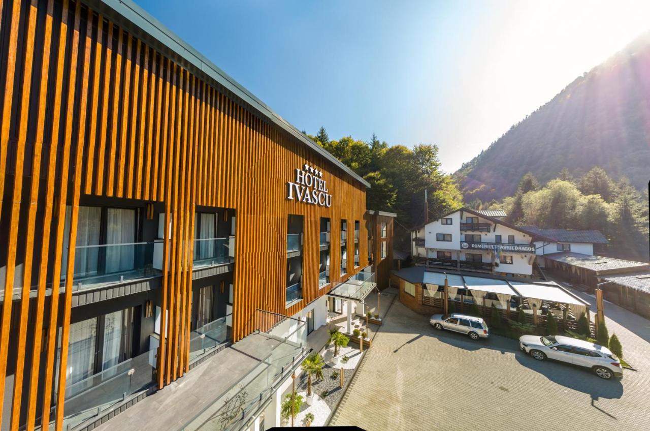 Hotel Ivascu Moisei Esterno foto